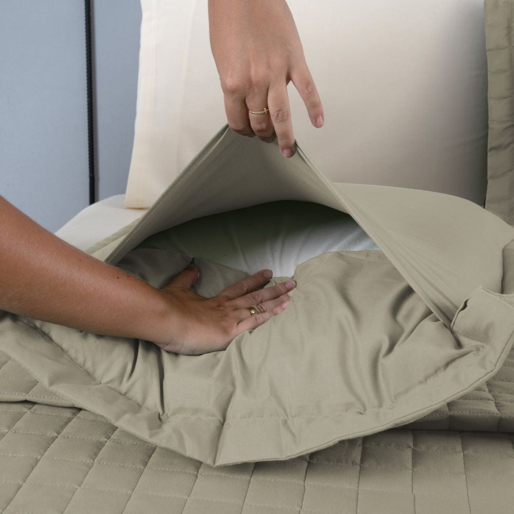 Kit Cobre Leito Matelado Copacabana 3 Peças Casal 100% Poliéster Micropercal 3